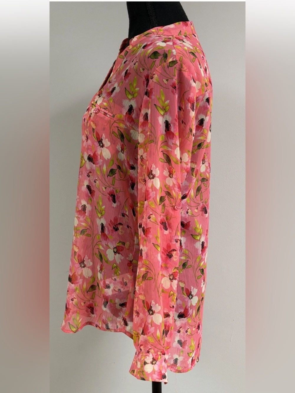 Kut From The Kloth Women’s Button Down Sheer Blouse Top Floral Pink Size S - Picture 3 of 7